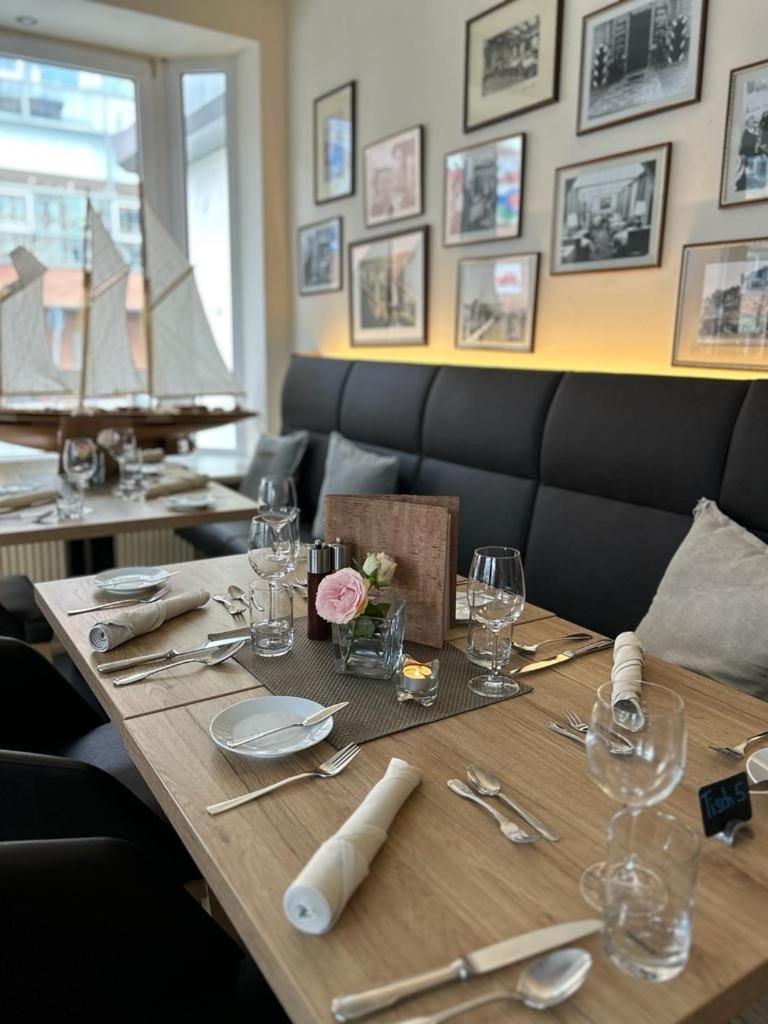City Hotel Valois Βίλχελμσχαφεν Εξωτερικό φωτογραφία