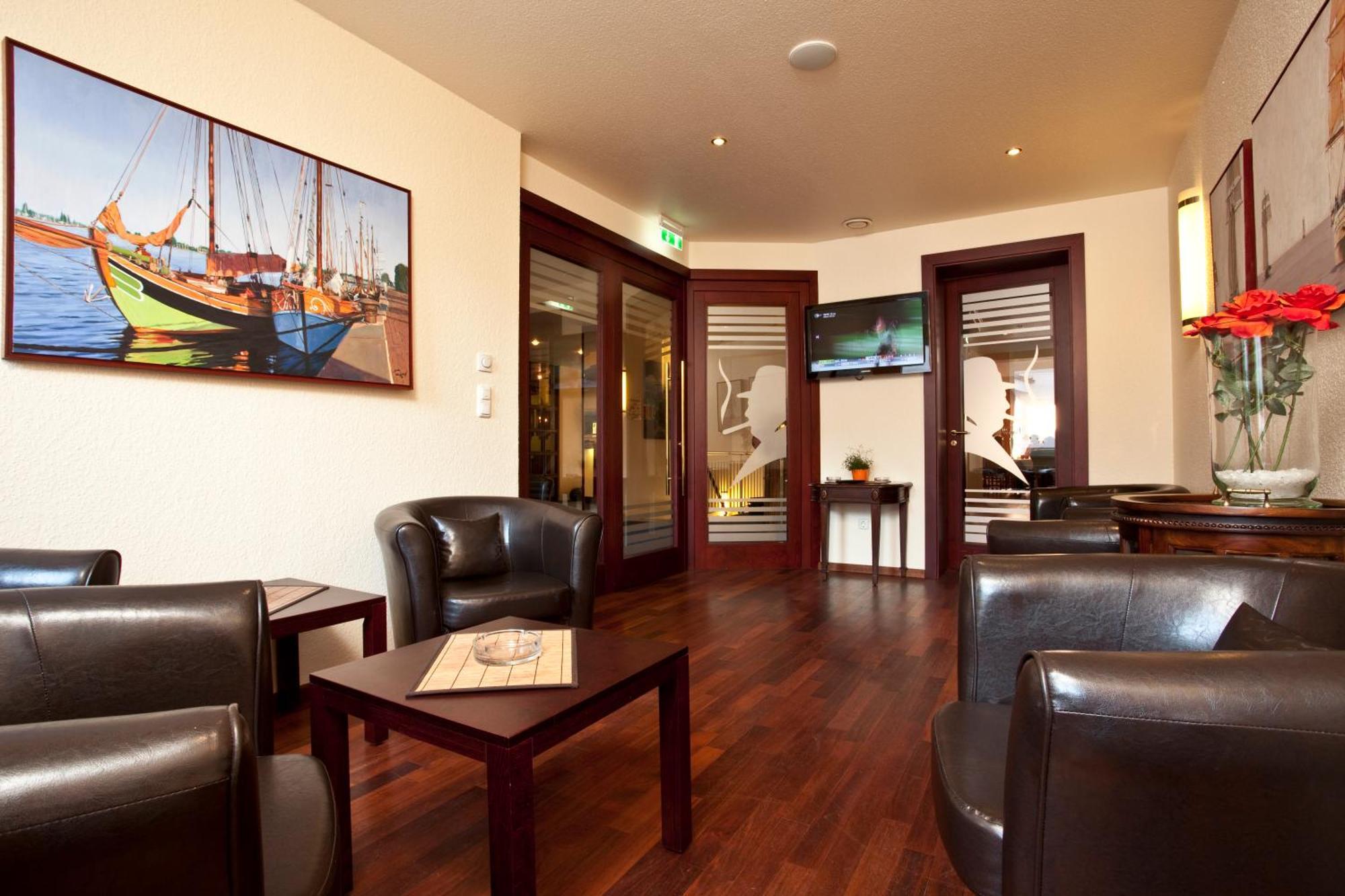 City Hotel Valois Βίλχελμσχαφεν Εξωτερικό φωτογραφία